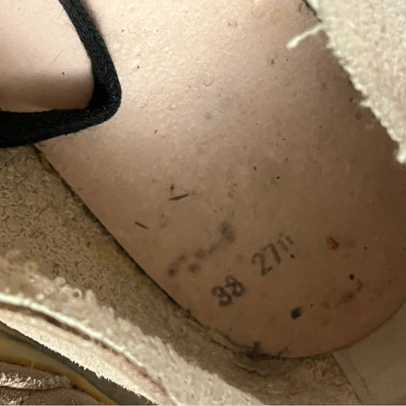 GOLDEN GOOSE V-Star Suede Upper Laminated Star Men Sneaker in Taupe - Picture 12 of 16